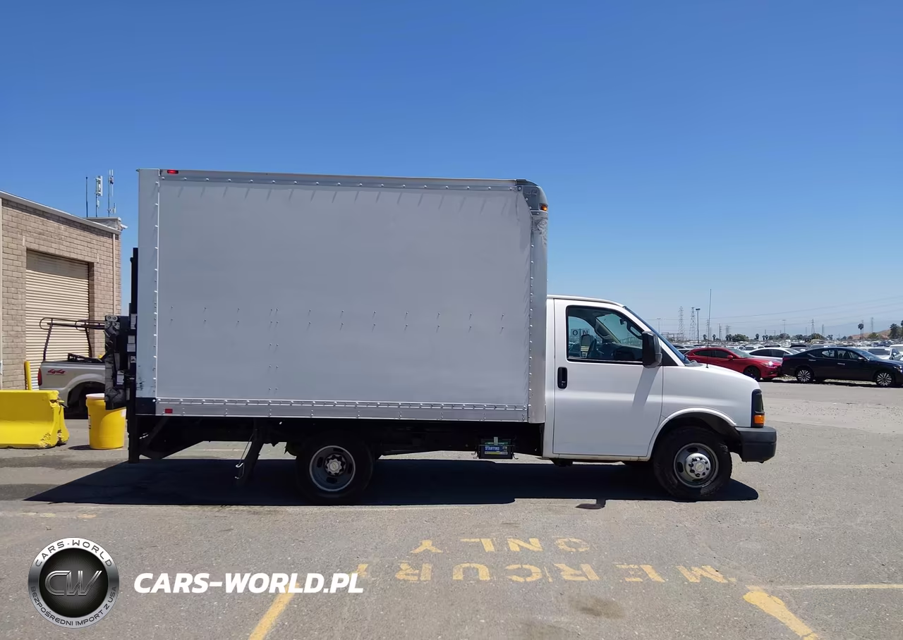 2016 Chevrolet Express Cutaway 3500 VIN:1GB3GRCG7G1260801 - 14