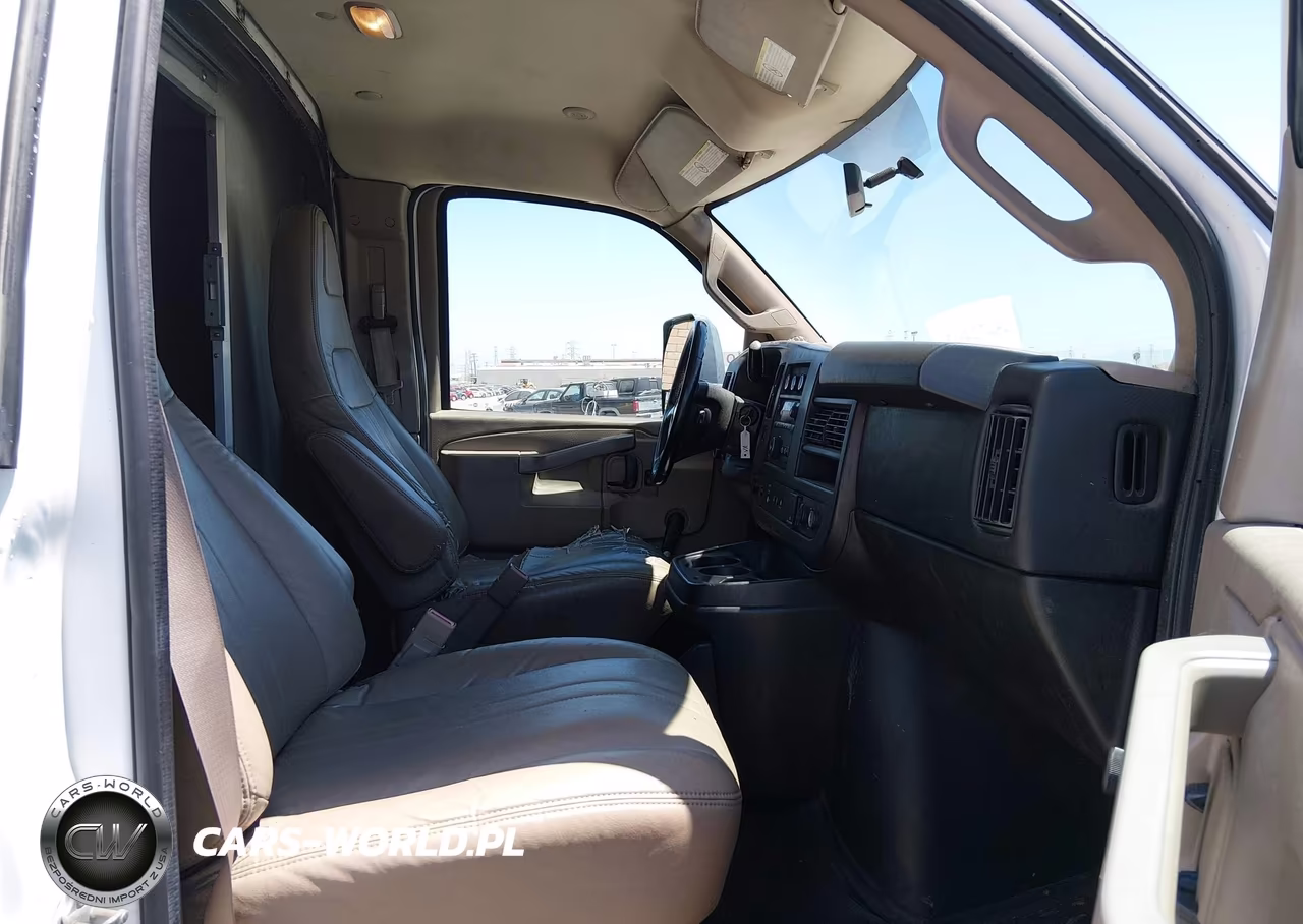 2016 Chevrolet Express Cutaway 3500 VIN:1GB3GRCG7G1260801 - 5