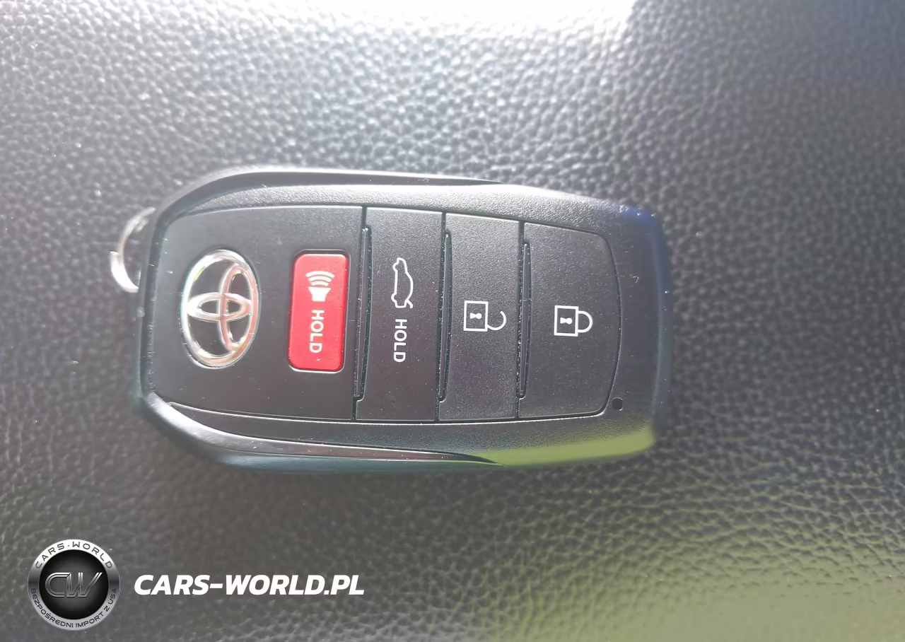 2025 Toyota Camry Se VIN:4T1DBADK2SU523573 - 11