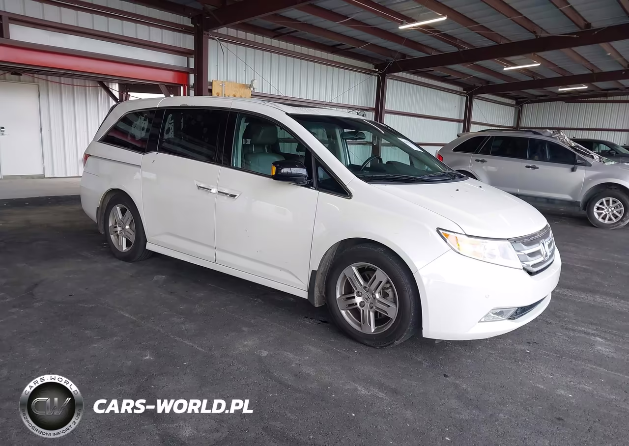 2013 Honda Odyssey Touring-Touring Elite – zdjęcie 1 z 16