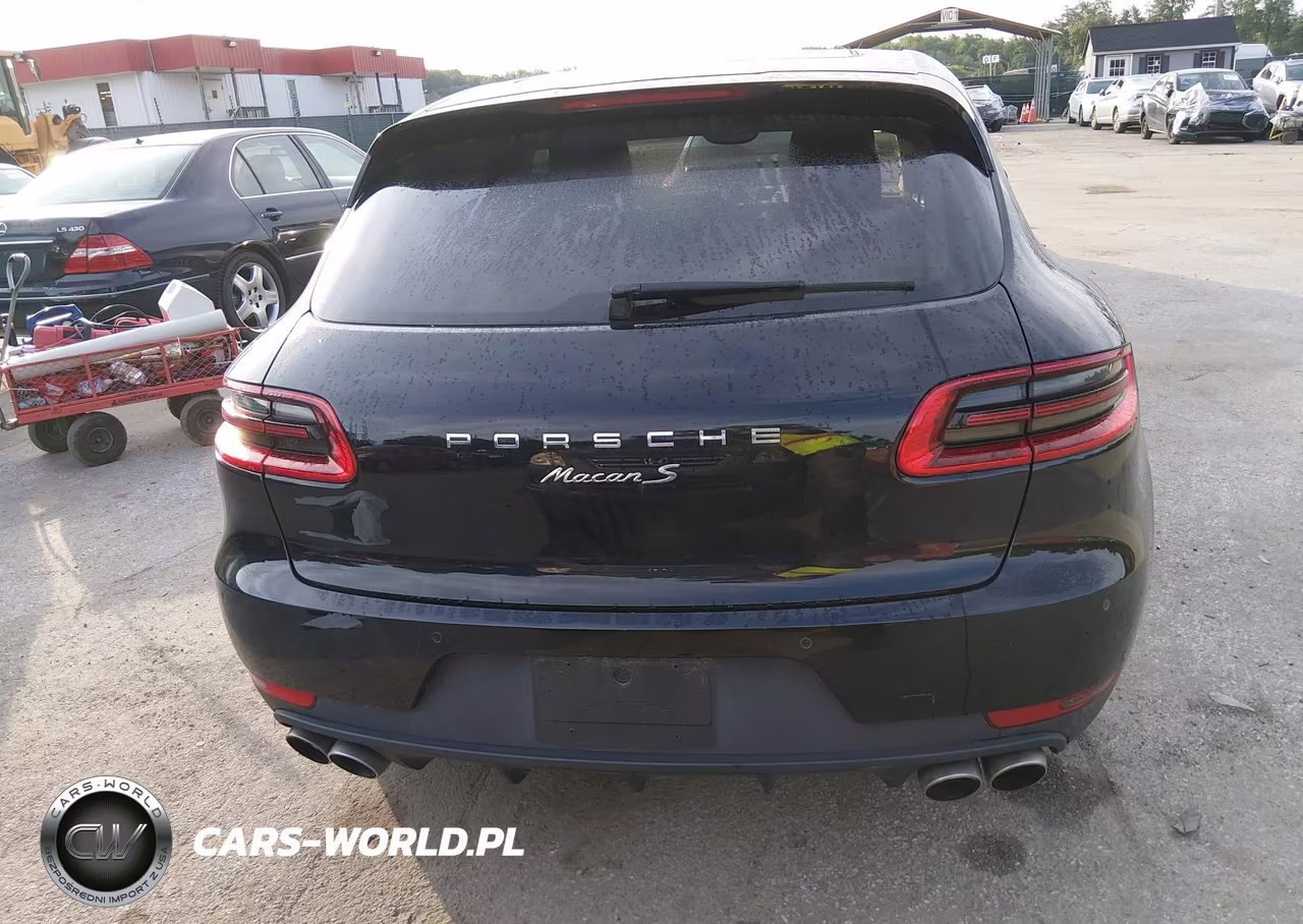 2015 Porsche Macan S VIN:WP1AB2A59FLB55012 - 16