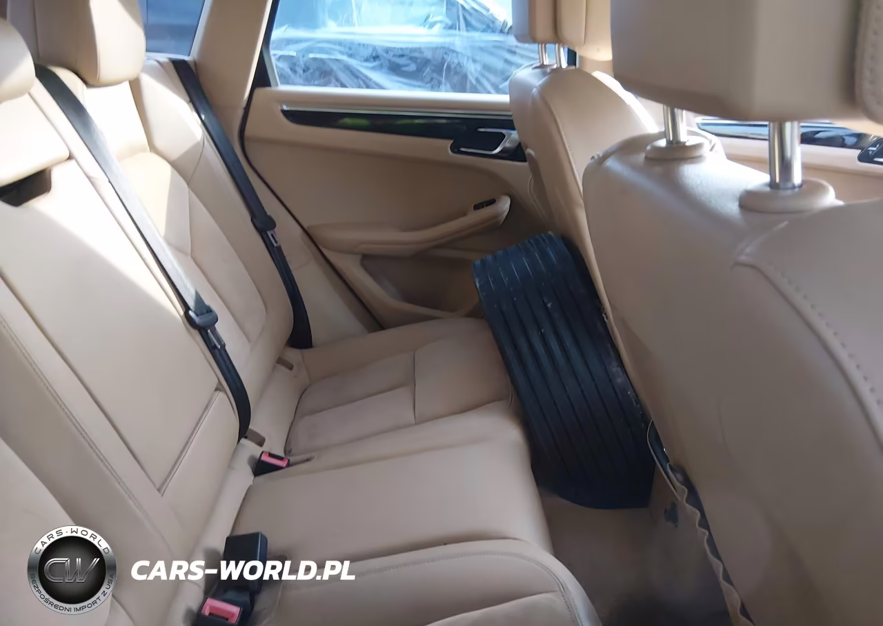 2015 Porsche Macan S VIN:WP1AB2A59FLB55012 - 8