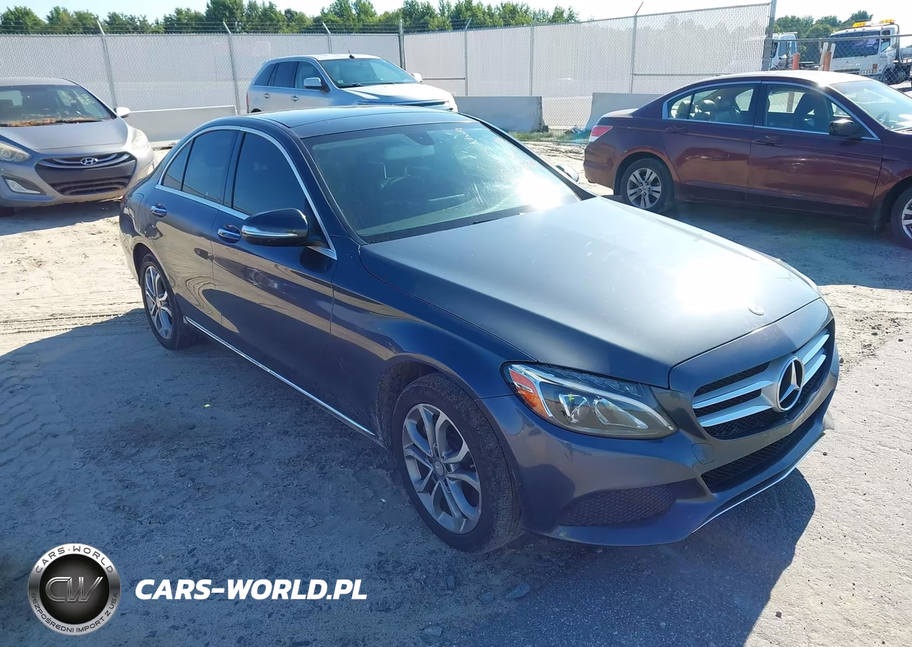 2015 Mercedes-Benz C 300 4Matic – zdjęcie 1 z 21