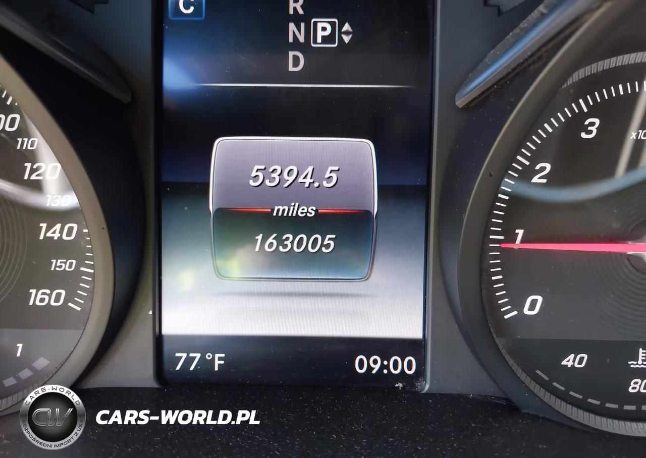 2015 Mercedes-Benz C 300 4Matic VIN:55SWF4KB8FU062771 - 15