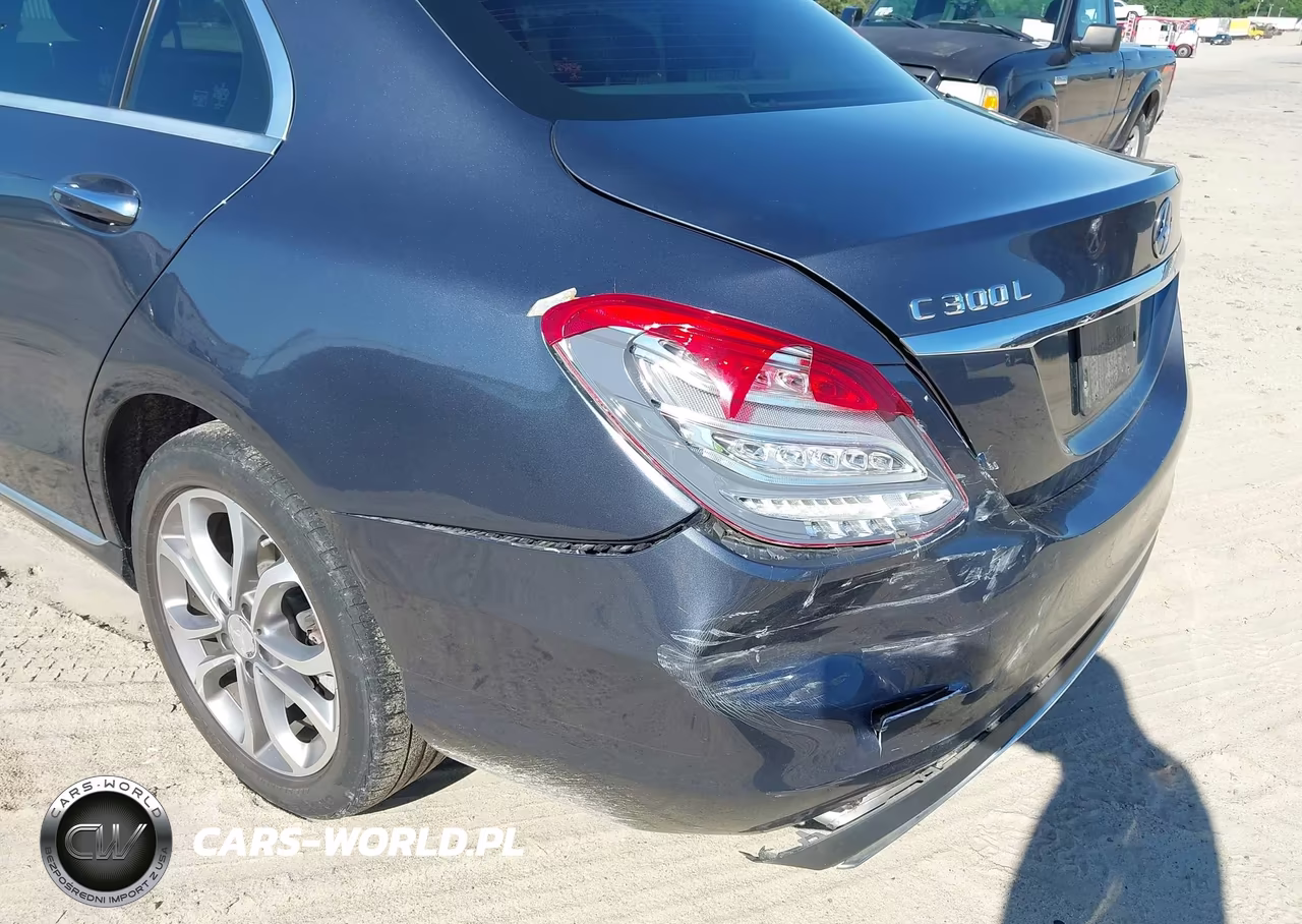 2015 Mercedes-Benz C 300 4Matic VIN:55SWF4KB8FU062771 - 19