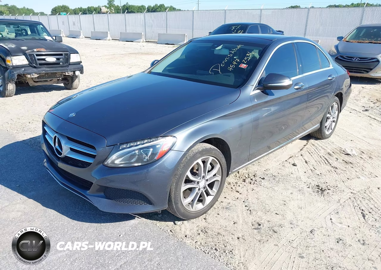 2015 Mercedes-Benz C 300 4Matic VIN:55SWF4KB8FU062771 - 2