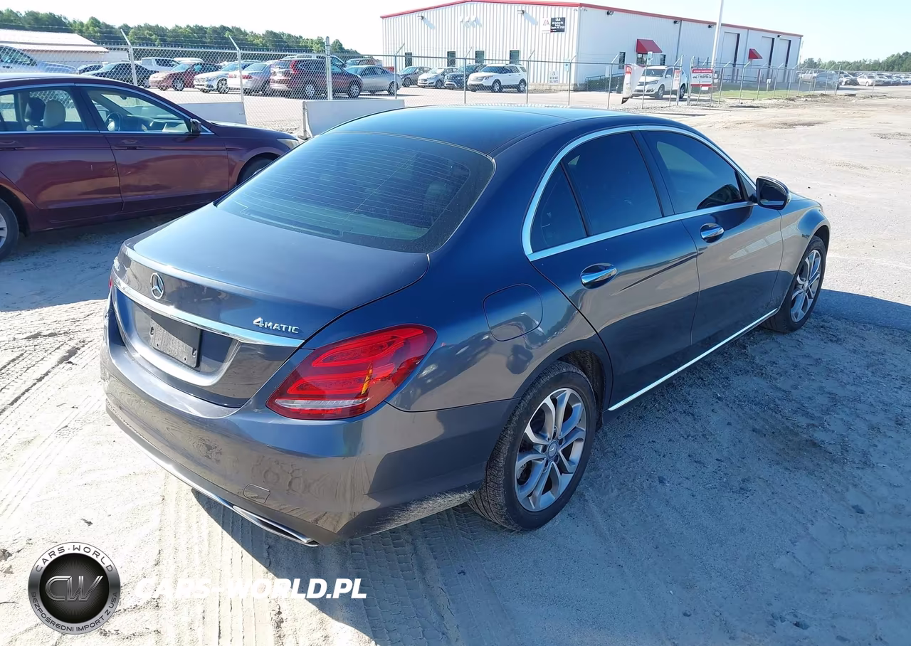 2015 Mercedes-Benz C 300 4Matic VIN:55SWF4KB8FU062771 - 4