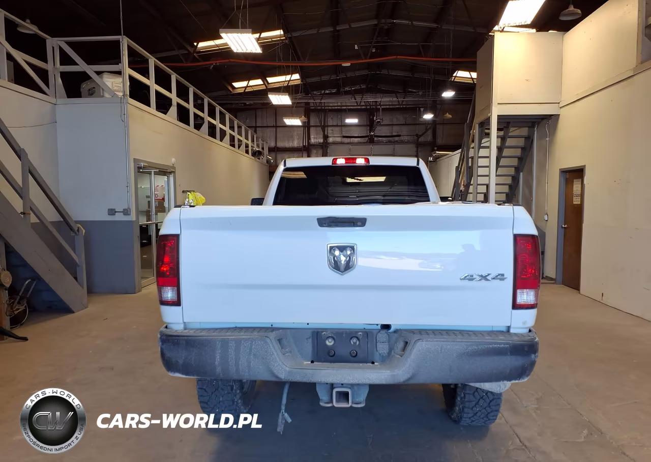 2018 Ram 2500 Tradesman 4X4 8' Box VIN:3C6LR5AT5JG287610 - 21