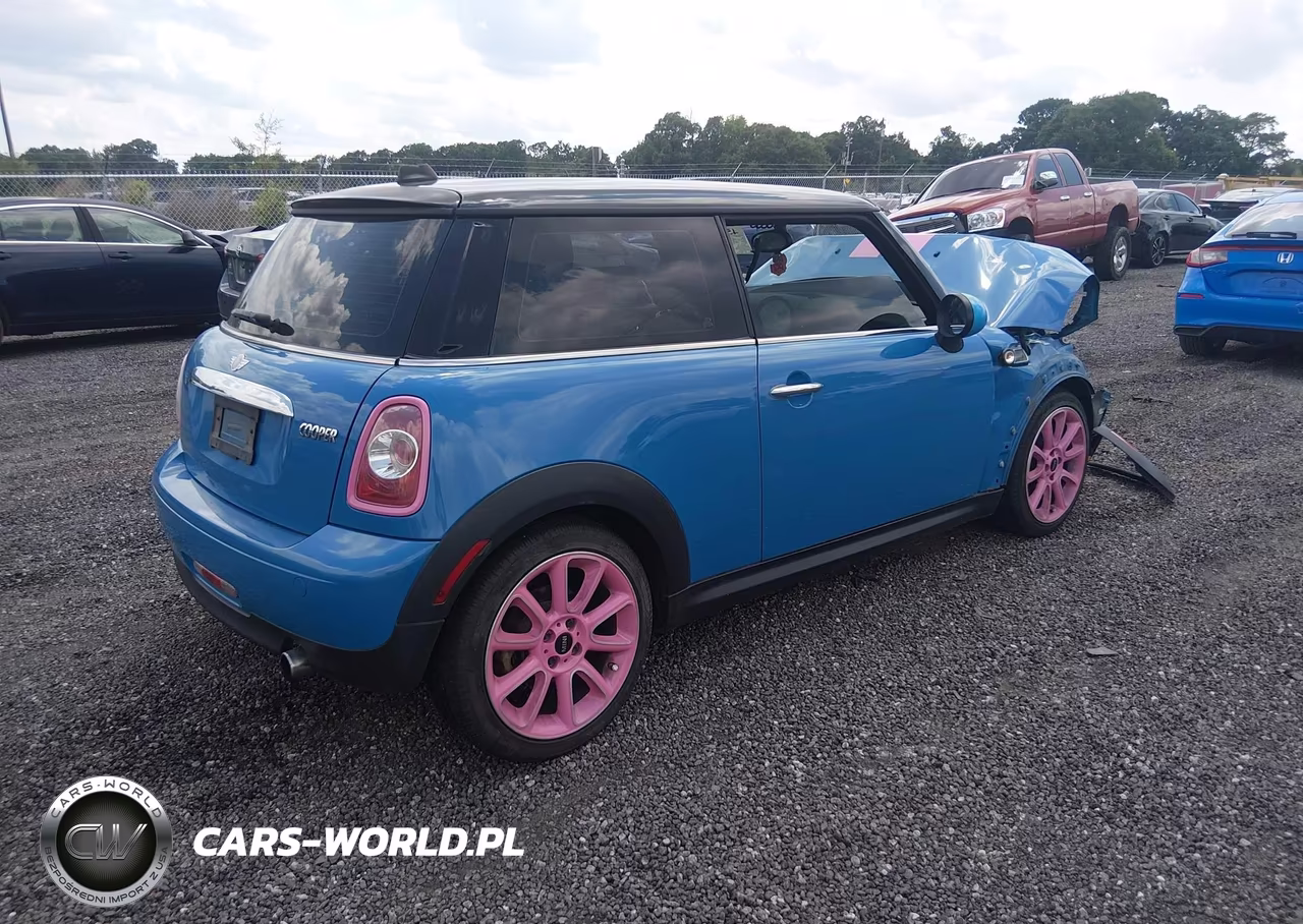 2012 Mini Cooper VIN:WMWSU3C53CT541470 - 4