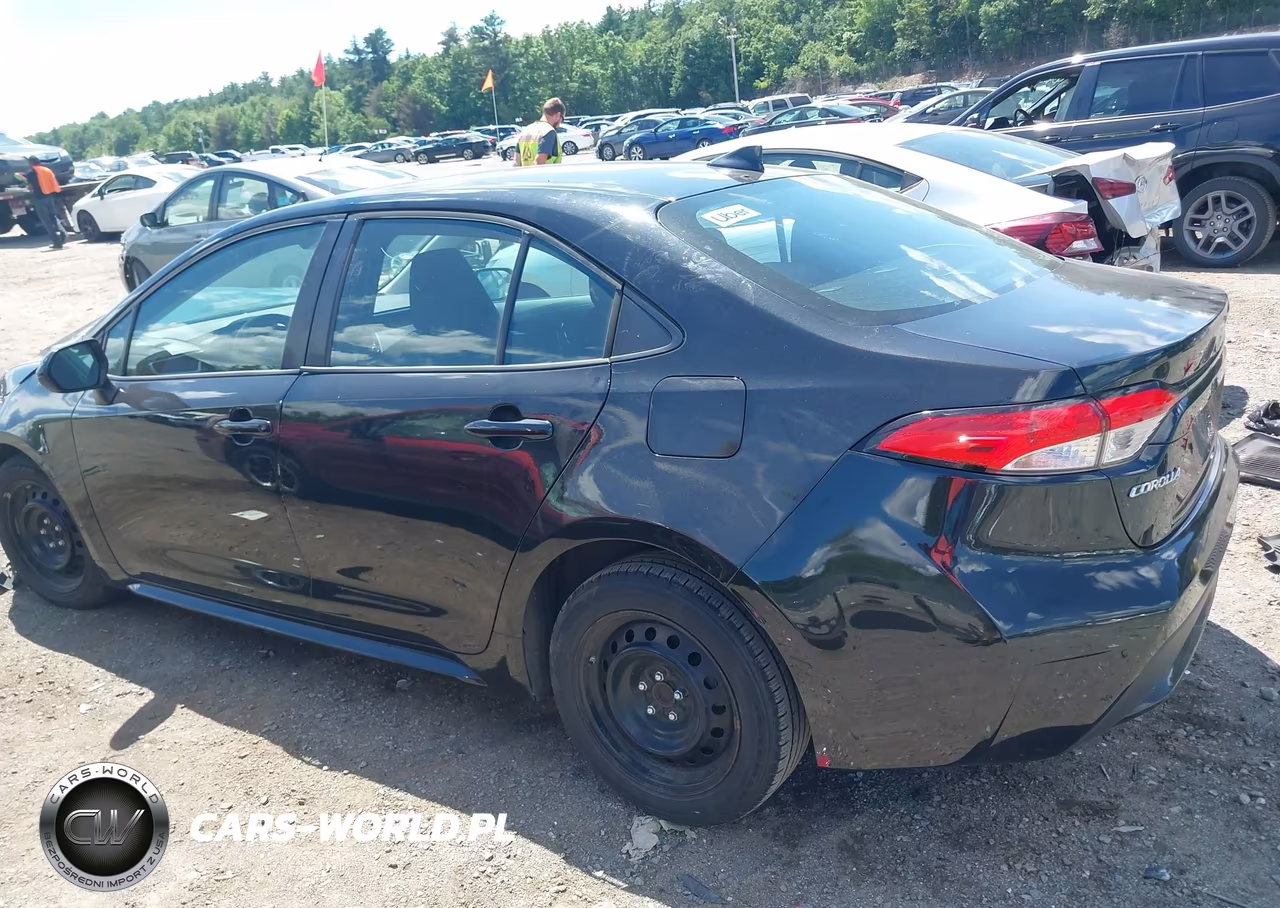 2020 Toyota Corolla Le VIN:5YFEPRAE9LP112354 - 3