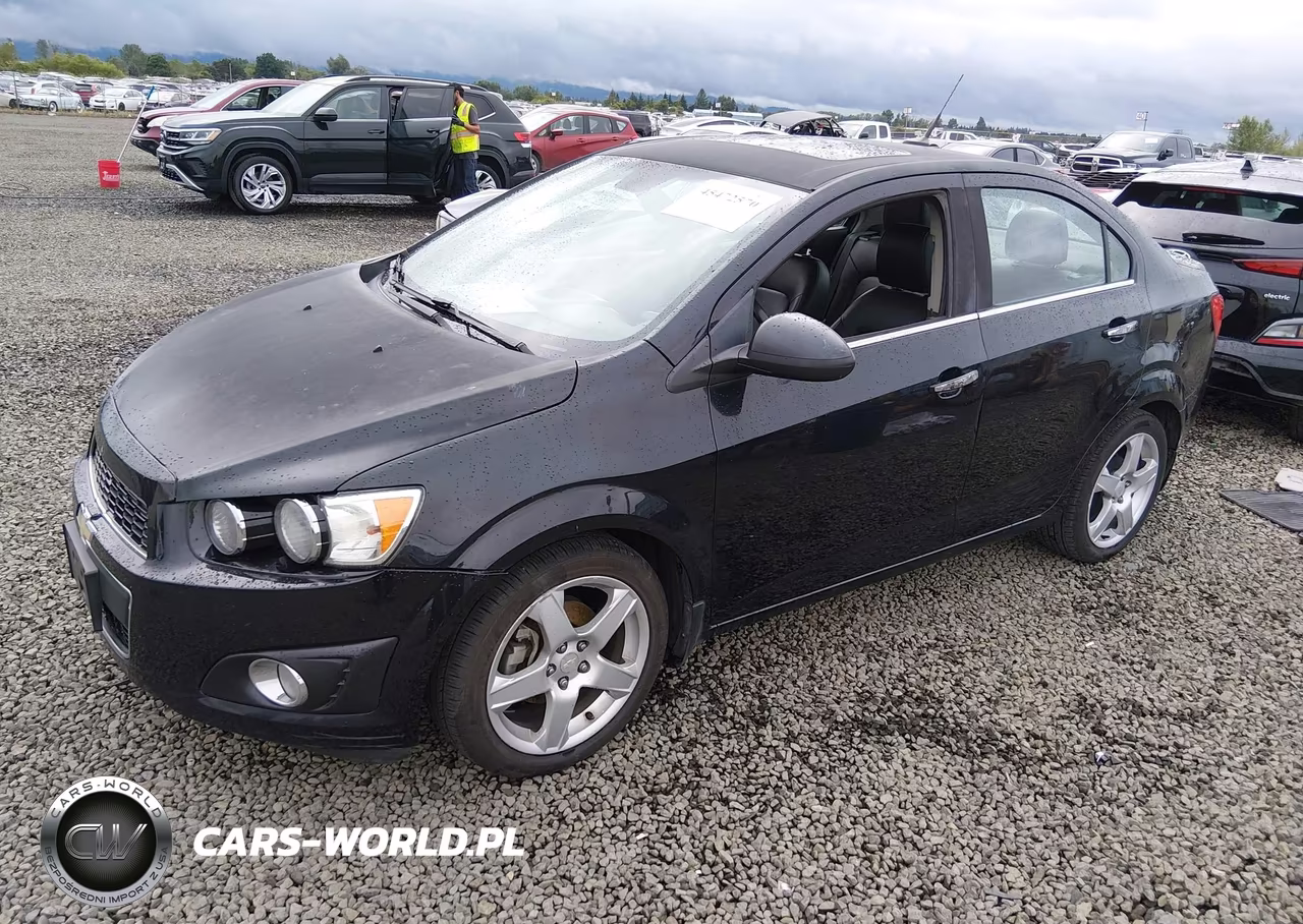 2013 Chevrolet Sonic Ltz Auto VIN:1G1JE5SB2D4157070 - 2