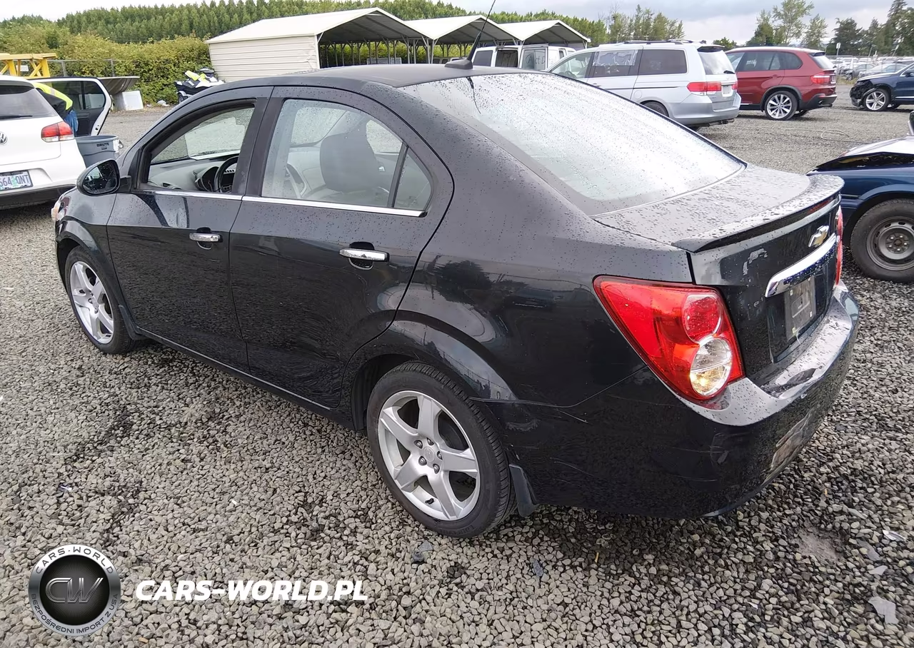 2013 Chevrolet Sonic Ltz Auto VIN:1G1JE5SB2D4157070 - 3
