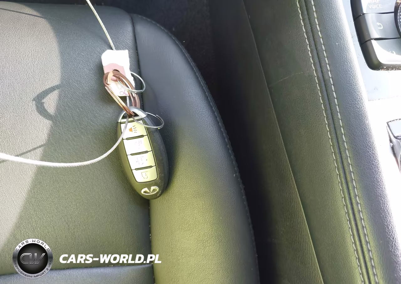 2015 Infiniti Q50 Premium VIN:JN1BV7AR5FM421510 - 11