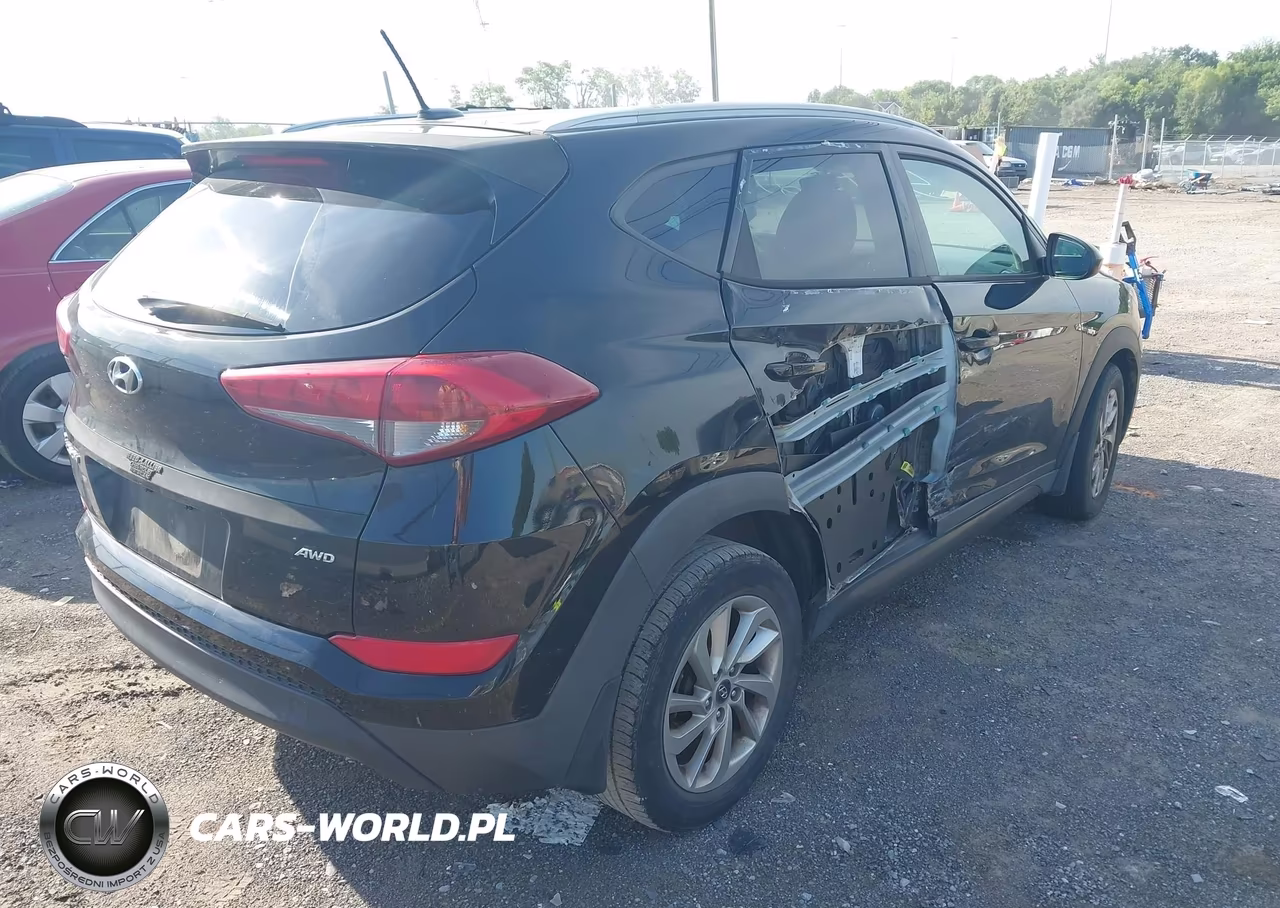 2016 Hyundai Tucson Se VIN:KM8J3CA47GU038371 - 4