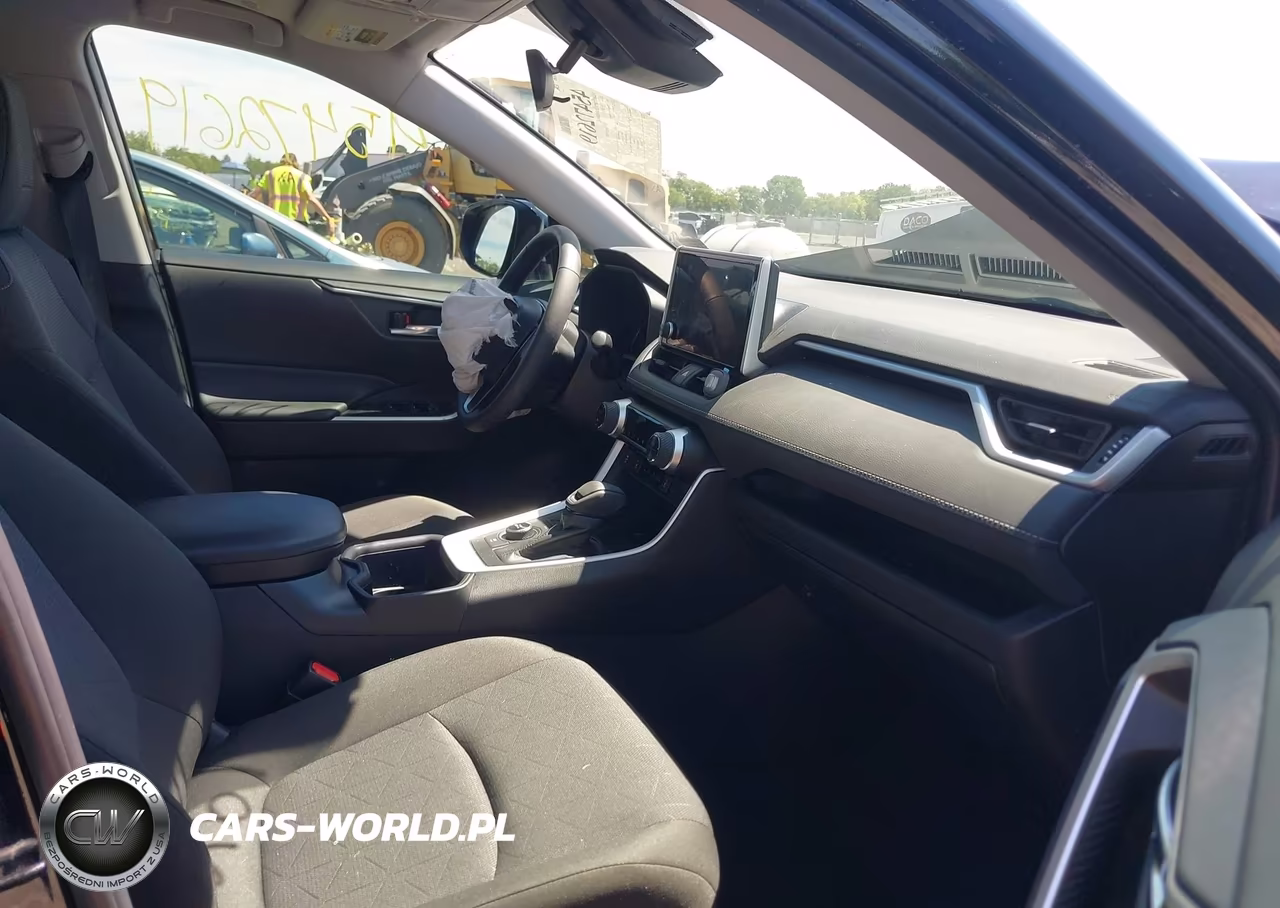 2024 Toyota Rav4 Hybrid Xle VIN:4T3RWRFV1RU148843 - 5