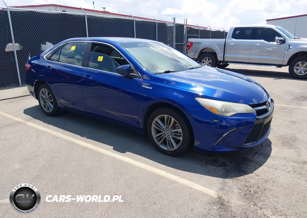 2015 Toyota Camry Hybrid Se