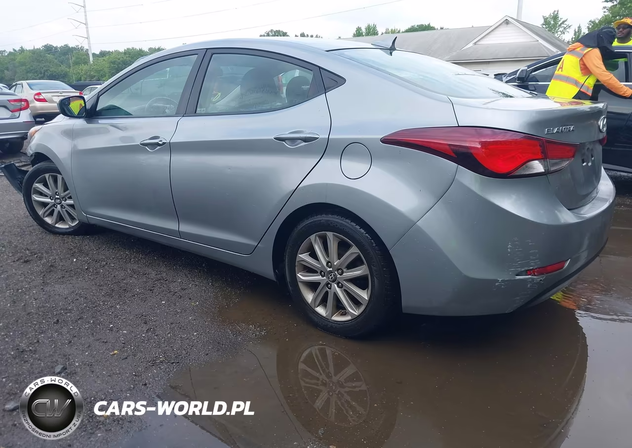 2015 Hyundai Elantra Se VIN:5NPDH4AE9FH588049 - 3