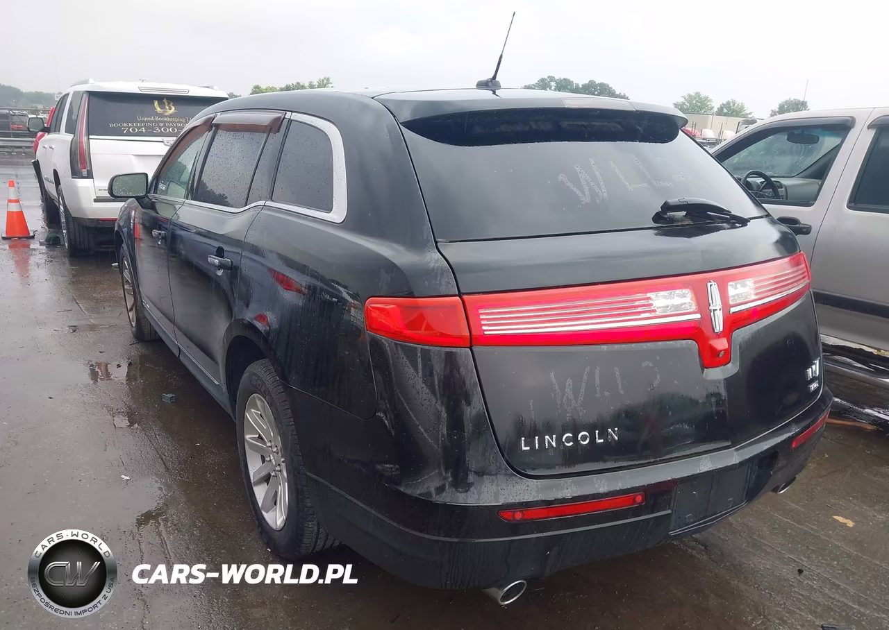 2014 Lincoln Mkt Livery VIN:2LMHJ5NKXEBL55528 - 3