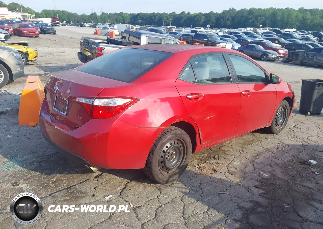 2015 Toyota Corolla Le VIN:2T1BURHE7FC398890 - 4