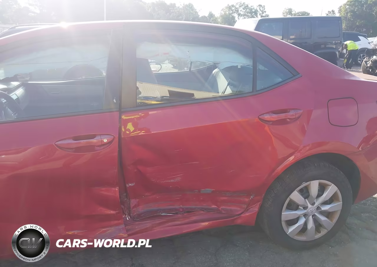2015 Toyota Corolla Le VIN:2T1BURHE7FC398890 - 6