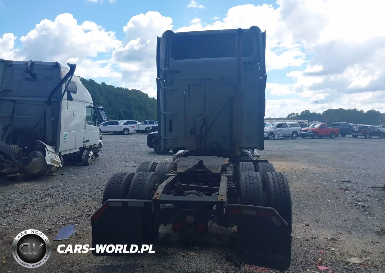 2007 Freightliner Conventional Columbia VIN:1FUJA6CK57LY89039 - 14