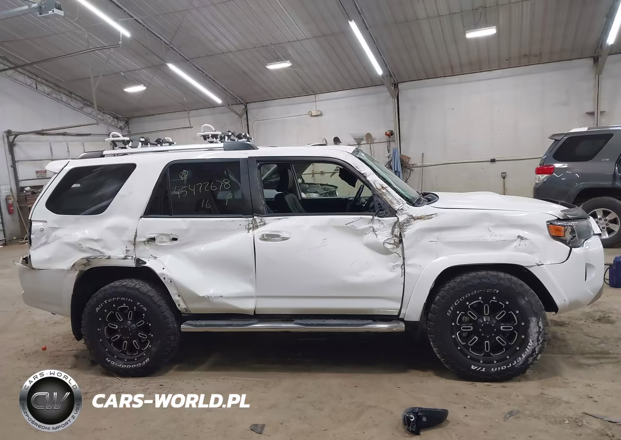 2016 Toyota 4Runner Trail Premium VIN:JTEBU5JR2G5279273 - 13
