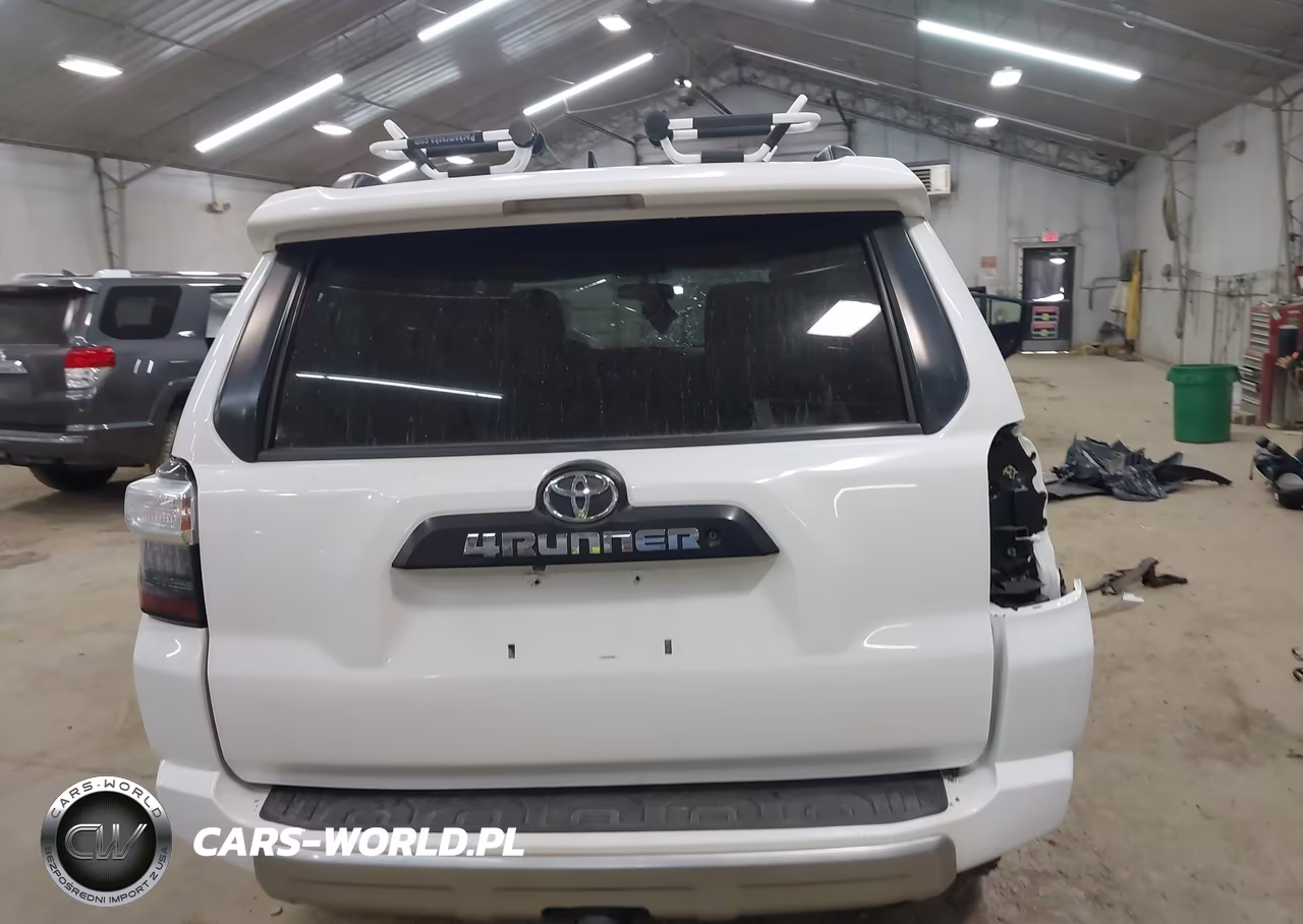 2016 Toyota 4Runner Trail Premium VIN:JTEBU5JR2G5279273 - 16