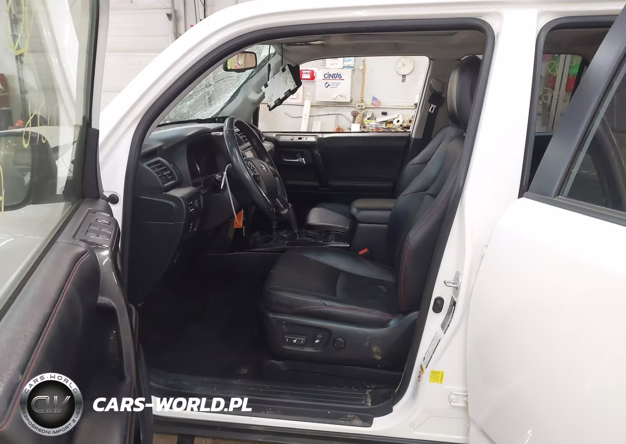 2016 Toyota 4Runner Trail Premium VIN:JTEBU5JR2G5279273 - 5