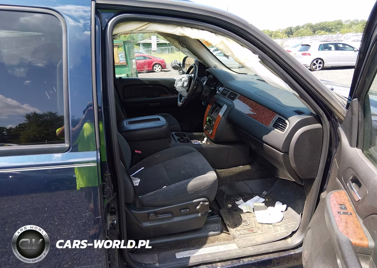 2008 Chevrolet Suburban 1500 Lt VIN:3GNFK16338G173666 - 5