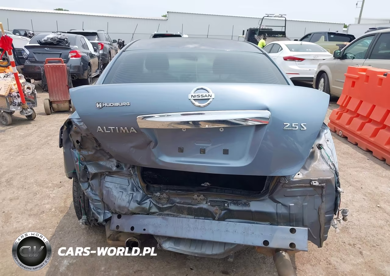 2011 Nissan Altima 2.5 S VIN:1N4AL2AP4BN423369 - 17