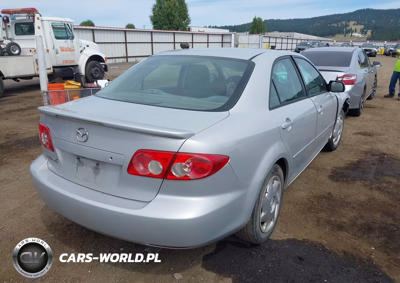 2003 Mazda Mazda6 I VIN:1YVHP80C835M28360 - 4