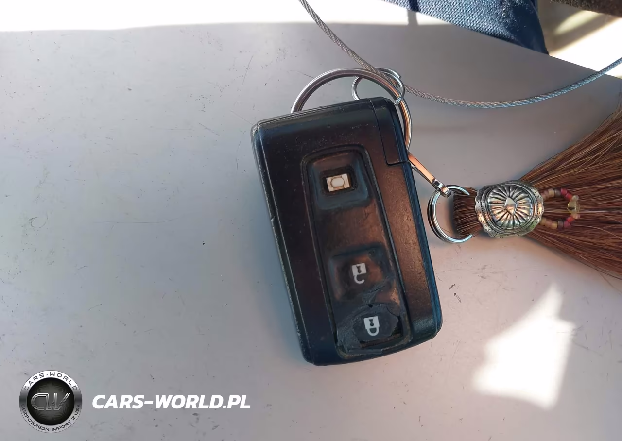 2008 Toyota Prius VIN:JTDKB20U083460576 - 11