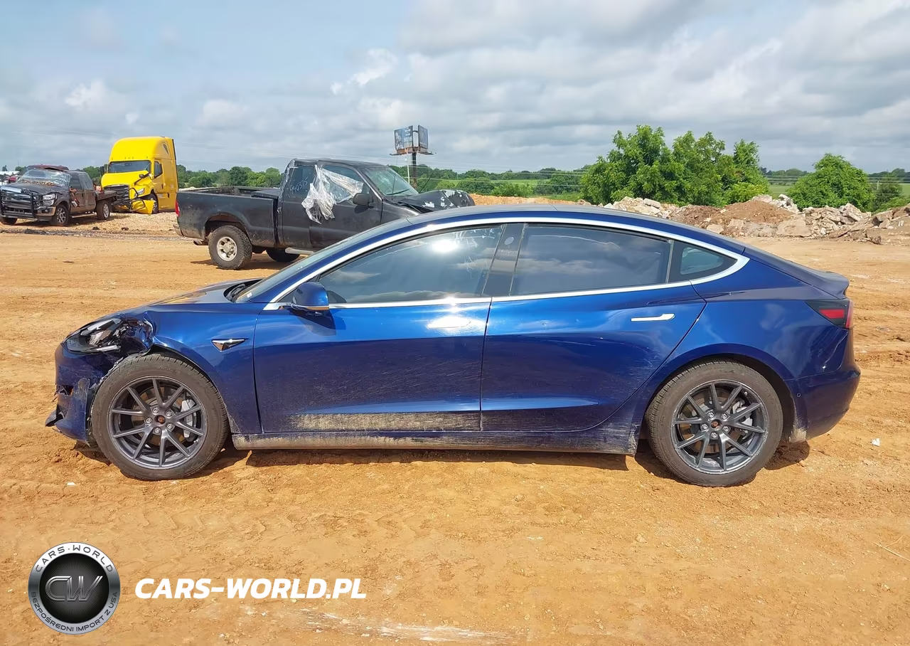 2018 Tesla Model 3 Long Range-Performance VIN:5YJ3E1EB0JF075198 - 12