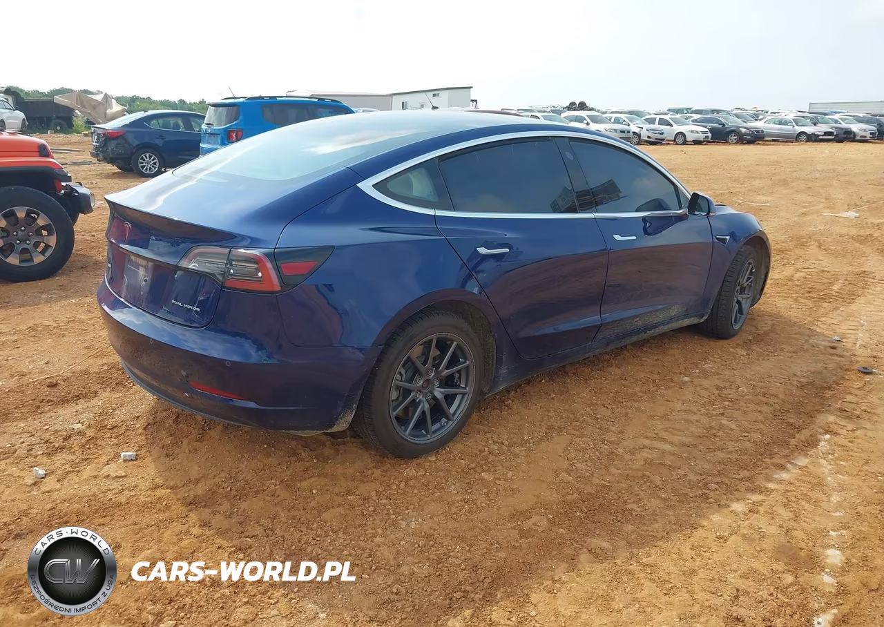 2018 Tesla Model 3 Long Range-Performance VIN:5YJ3E1EB0JF075198 - 4