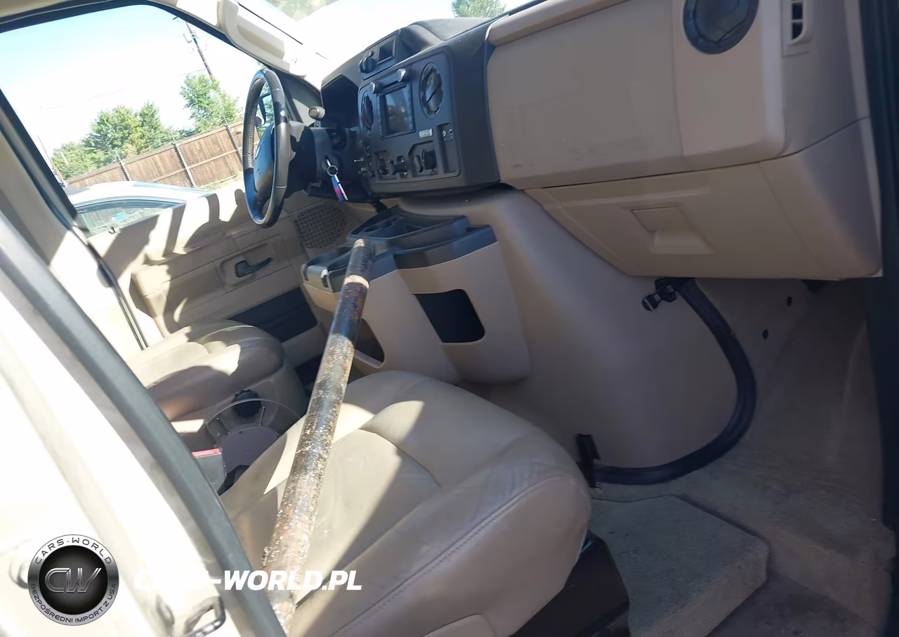 2011 Ford E-150 Xlt VIN:1FMNE1BL5BDA74607 - 5