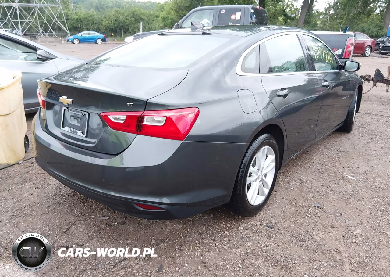 2016 Chevrolet Malibu 1Lt VIN:1G1ZE5ST9GF352412 - 4