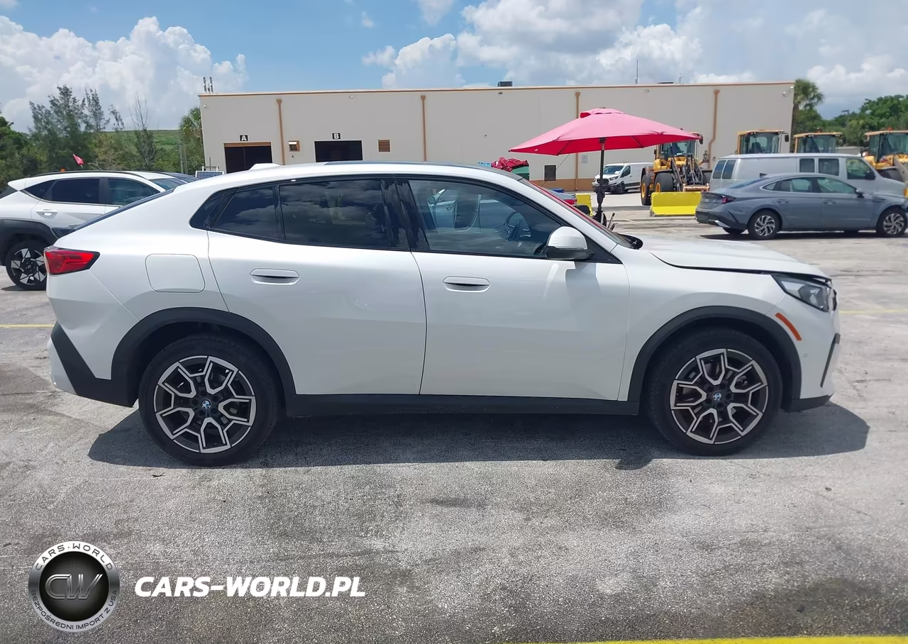 2026 BMW X2 xDrive28I VIN:WBX63GM01T5468172 - 13