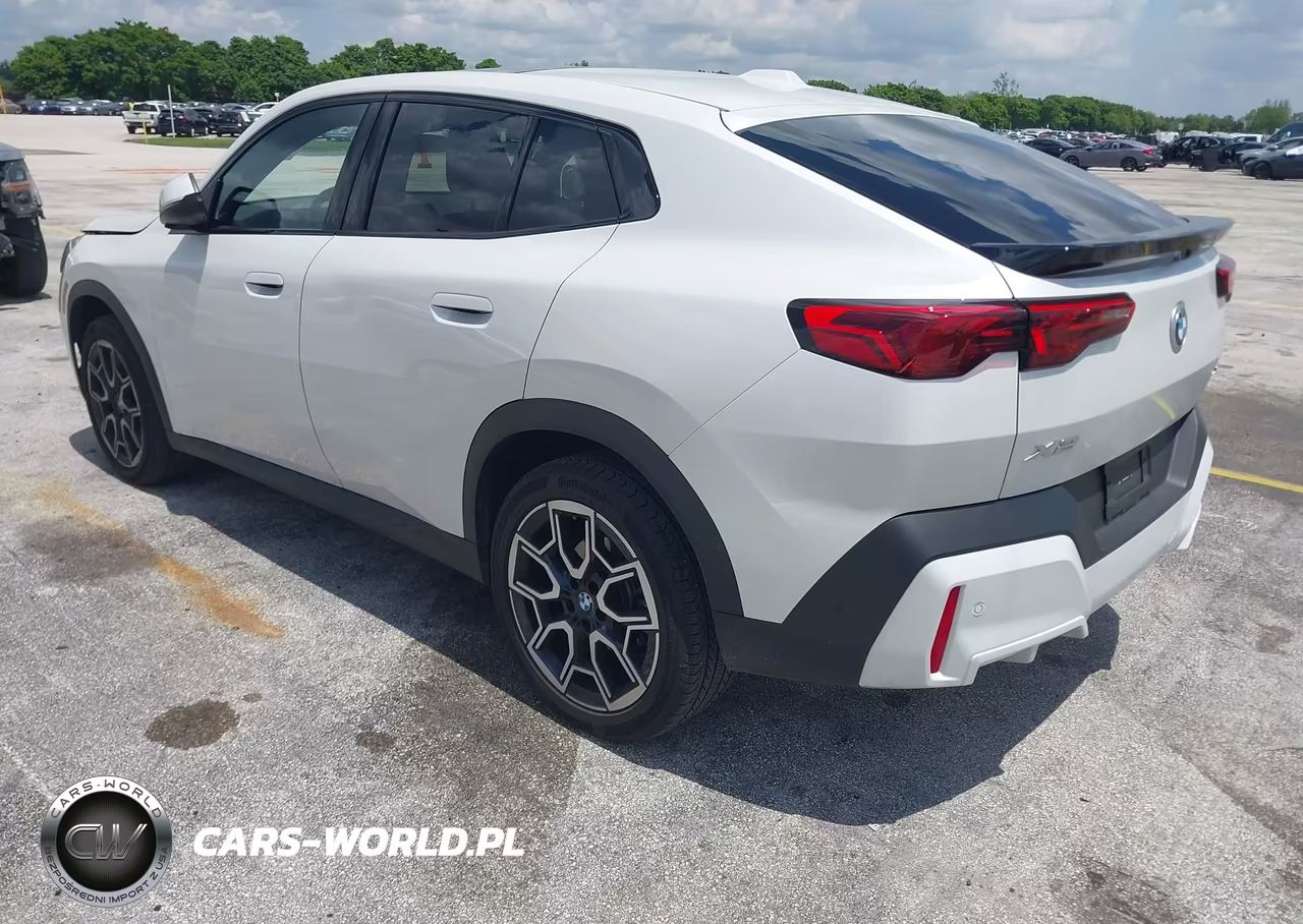 2026 BMW X2 xDrive28I VIN:WBX63GM01T5468172 - 3