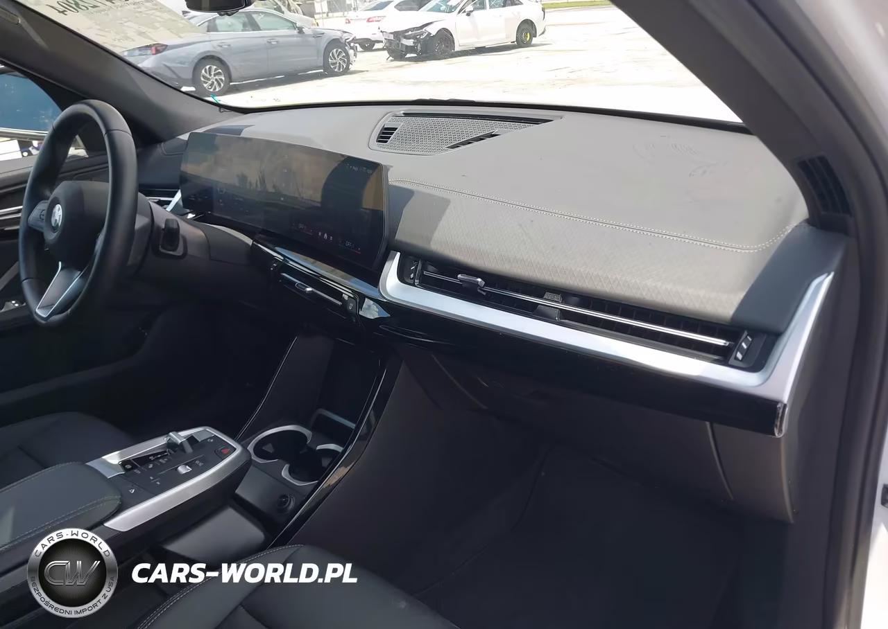 2026 BMW X2 xDrive28I VIN:WBX63GM01T5468172 - 5
