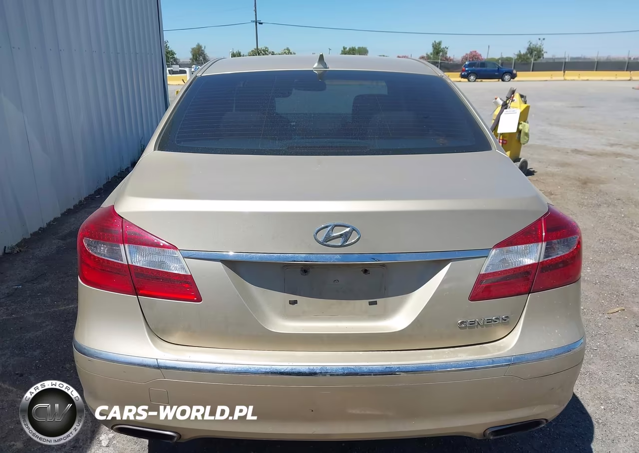 2012 Hyundai Genesis 3.8 VIN:KMHGC4DD6CU152691 - 16