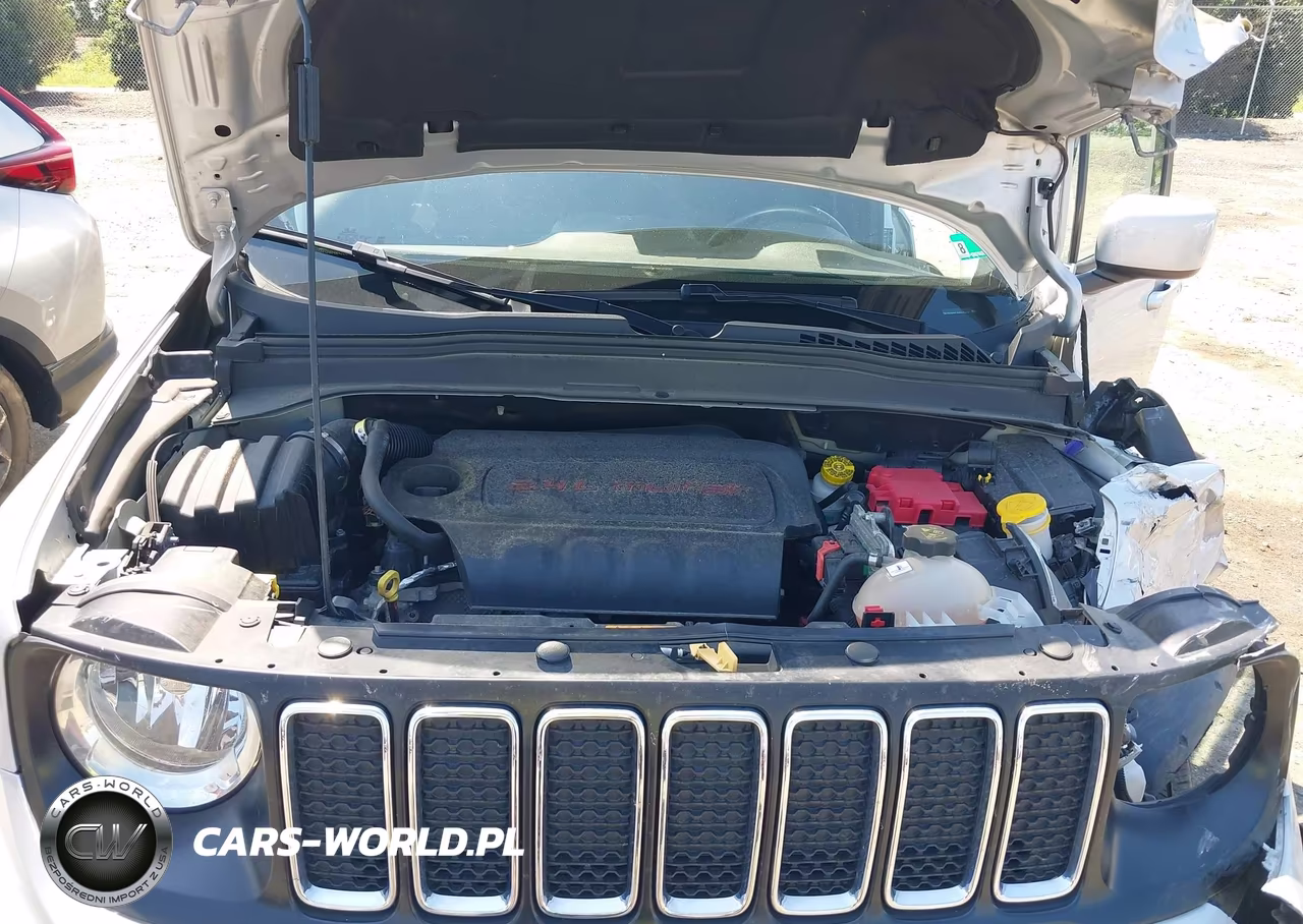 2020 Jeep Renegade Latitude 4X4 VIN:ZACNJBBB6LPM00444 - 10