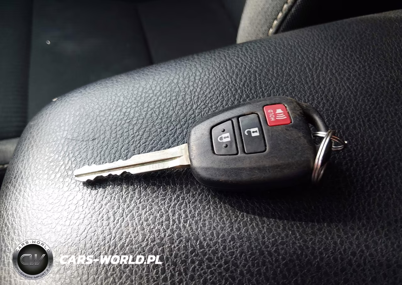 2015 Toyota Rav4 Xle VIN:2T3RFREV8FW367425 - 11