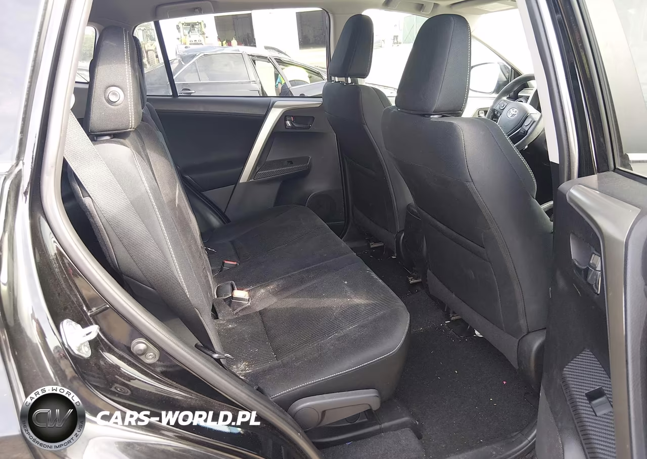 2015 Toyota Rav4 Xle VIN:2T3RFREV8FW367425 - 8
