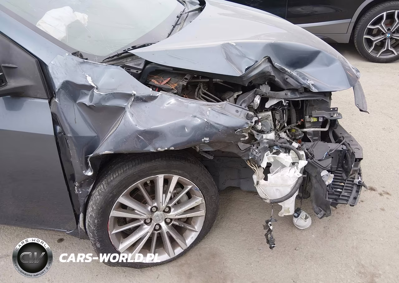 2014 Toyota Corolla Le Plus VIN:2T1BURHE6EC166313 - 6