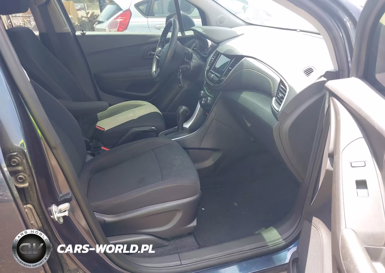 2018 Chevrolet Trax Ls VIN:3GNCJKSBXJL361770 - 5