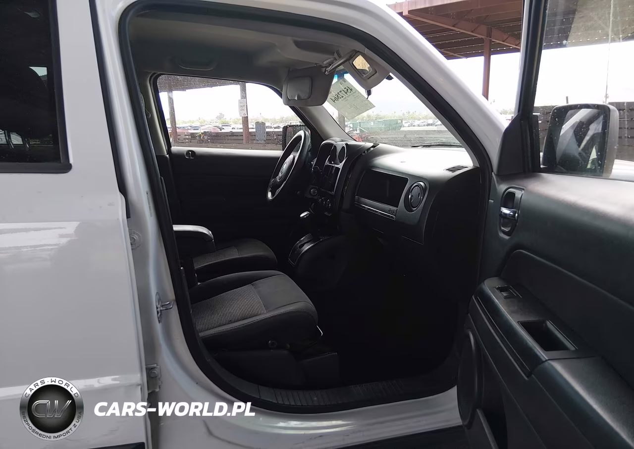 2014 Jeep Patriot Sport VIN:1C4NJPBB9ED640704 - 5