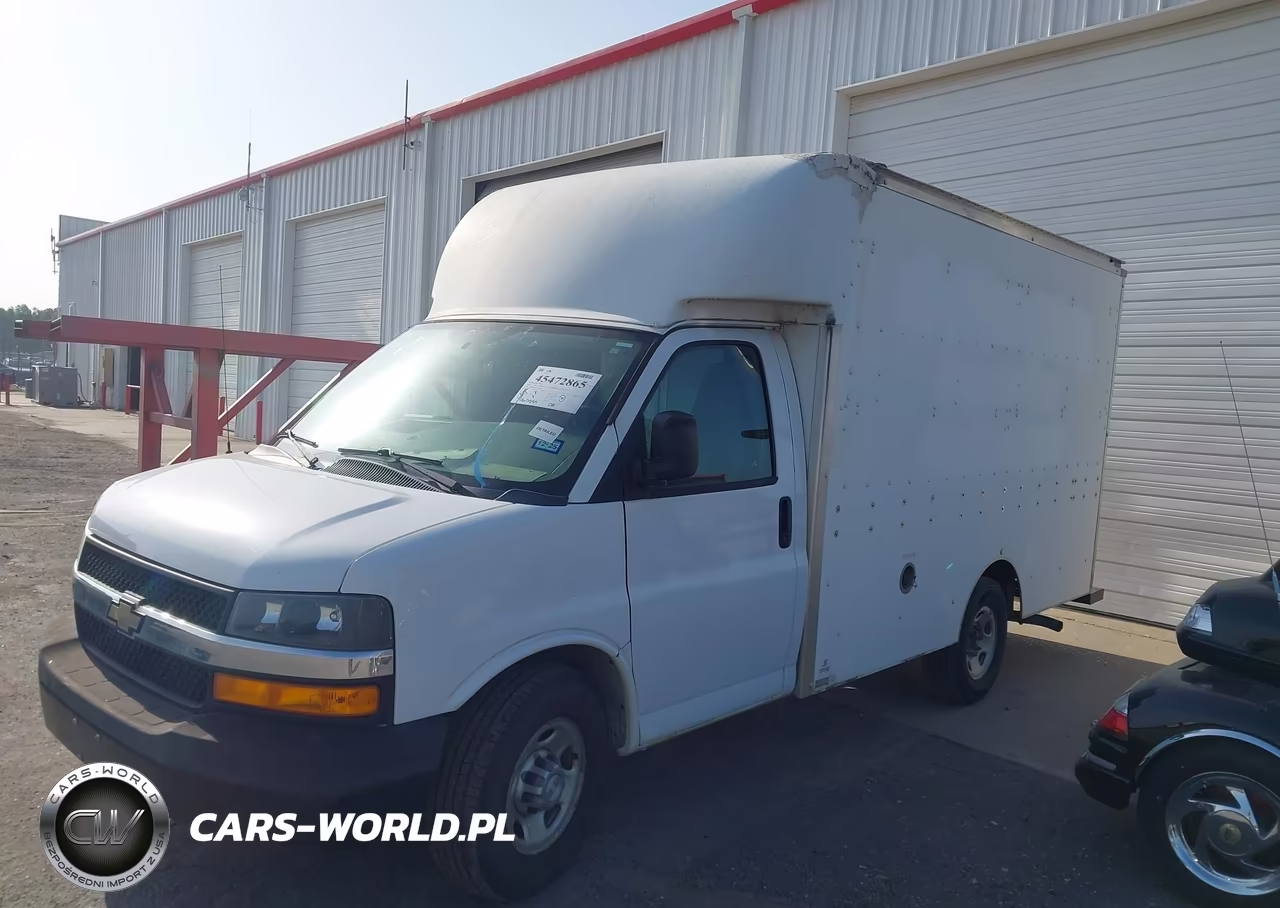 2018 Chevrolet Express Cutaway Work Van