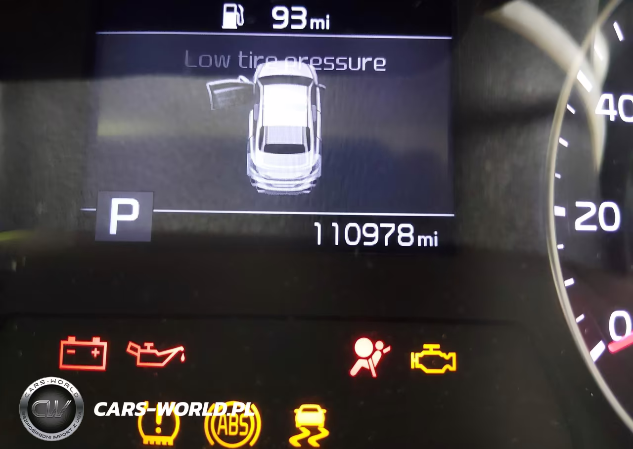 2019 Kia Forte Lxs VIN:3KPF24AD8KE018611 - 15