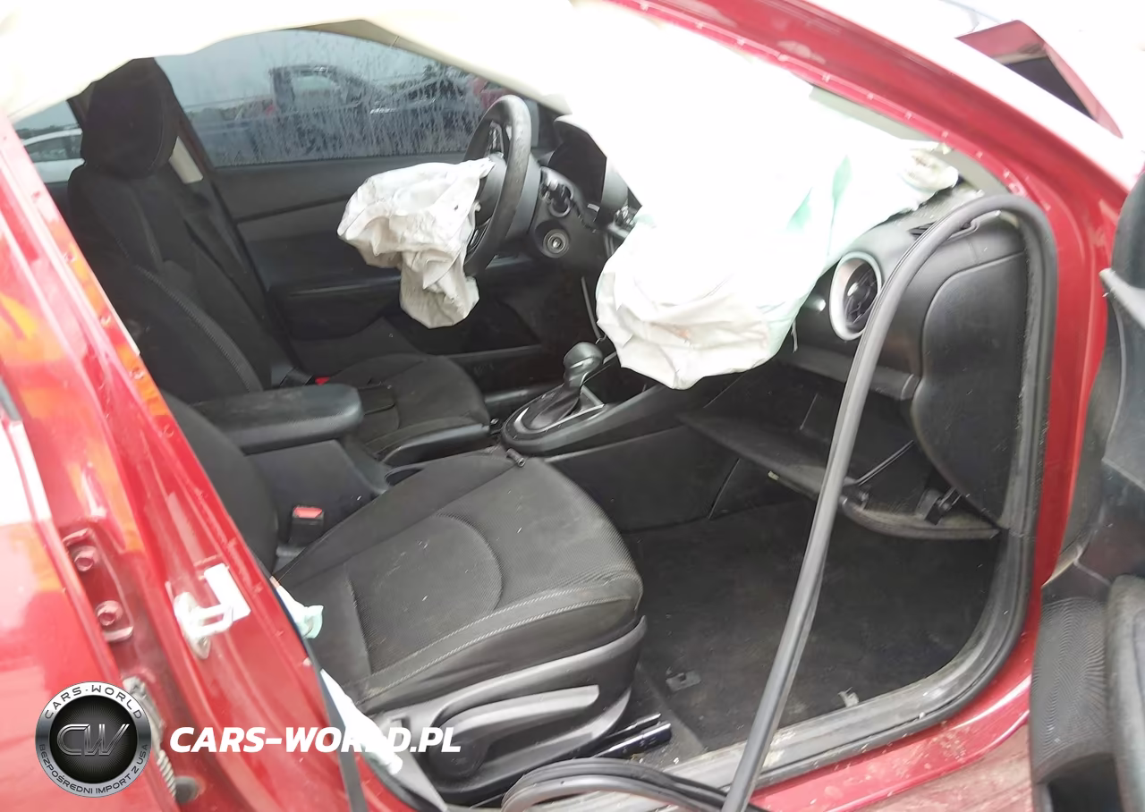 2019 Kia Forte Lxs VIN:3KPF24AD8KE018611 - 5