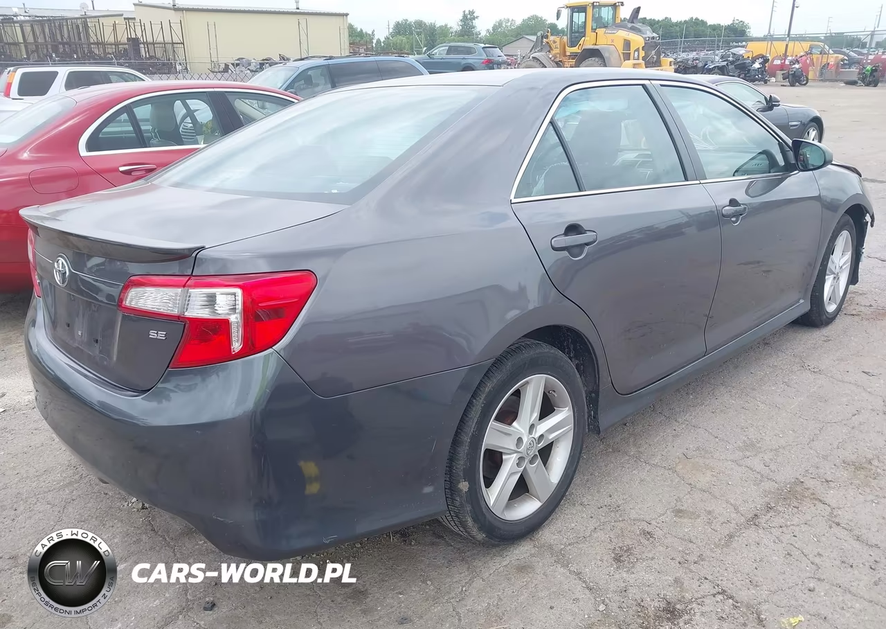2014 Toyota Camry Se VIN:4T1BF1FK1EU456641 - 4
